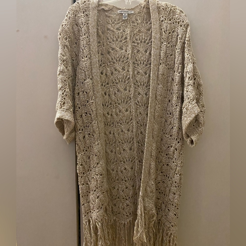 Short sleeved knit cardigan